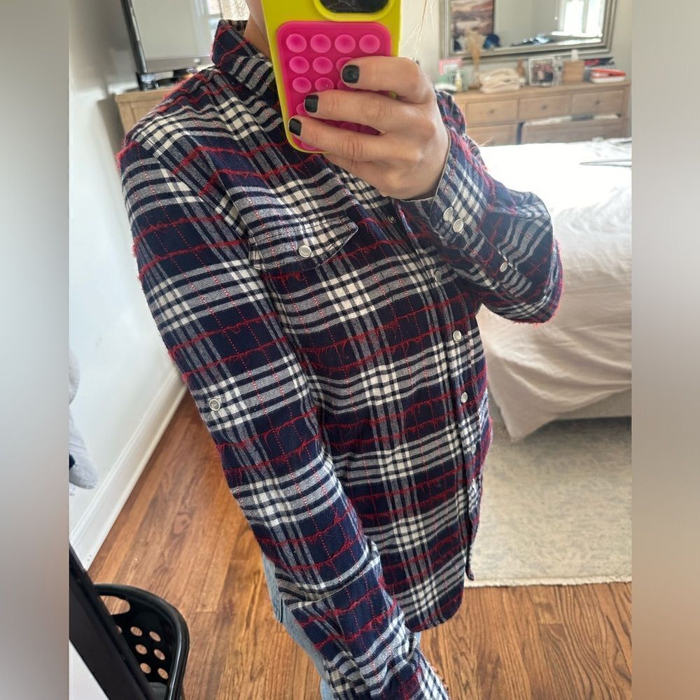 Jachs Girlfriend Lena Plaid Flannel Distressed Button Down Shirt - Picture 2 of 8